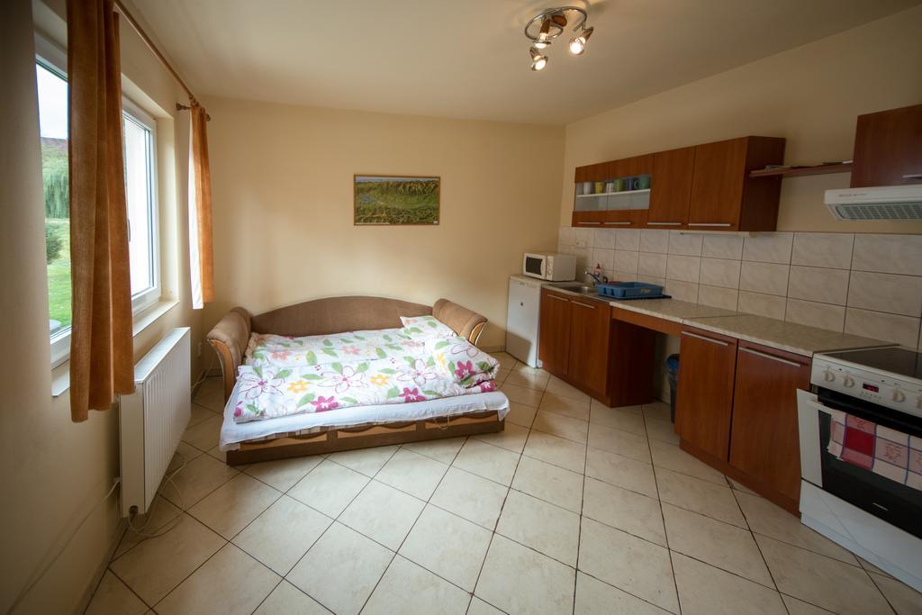 Privat U Raka Villa Liptovsky Trnovec Bagian luar foto